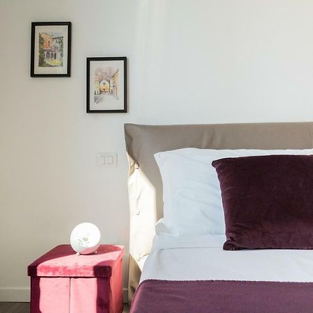 Central & Modern Apartment By Rent All 科莫 外观 照片