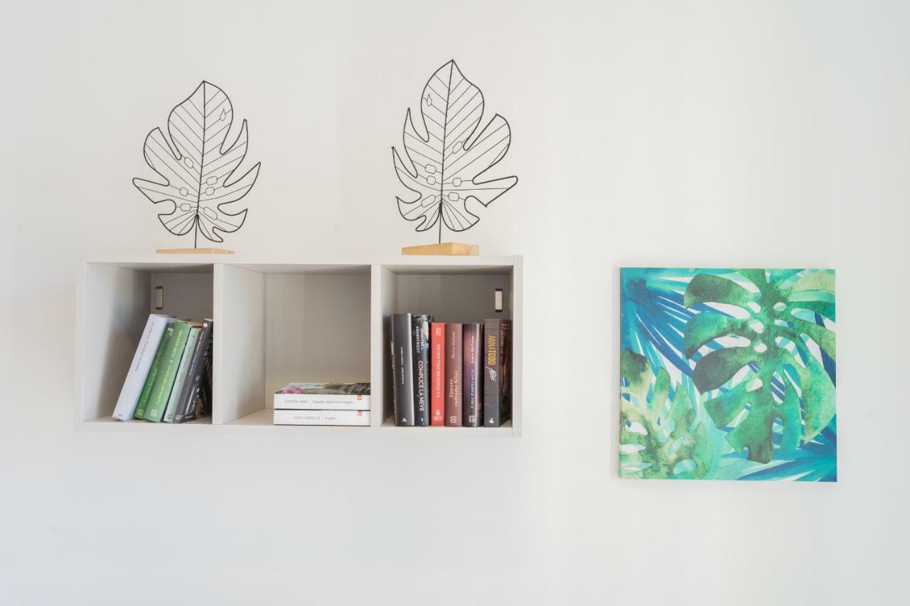 Central & Modern Apartment By Rent All 科莫 外观 照片