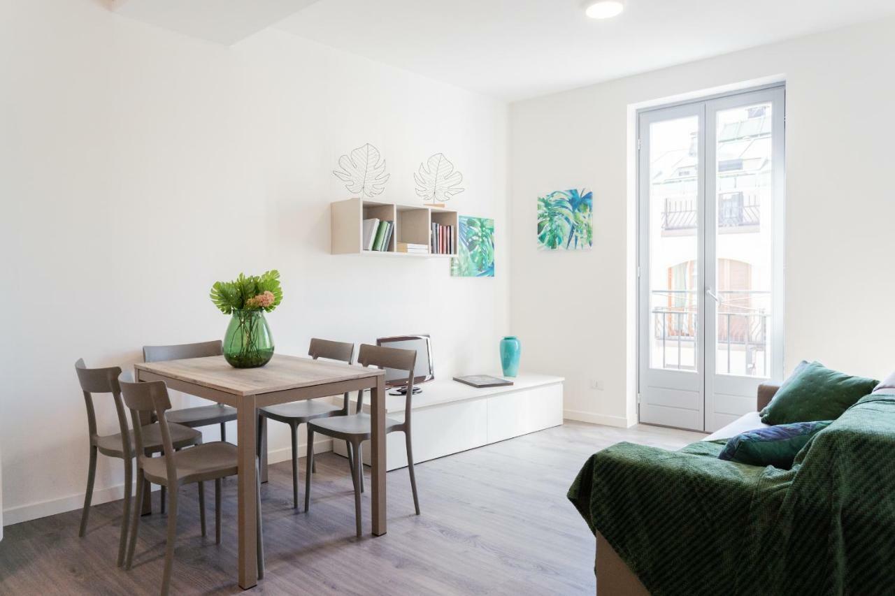 Central & Modern Apartment By Rent All 科莫 外观 照片
